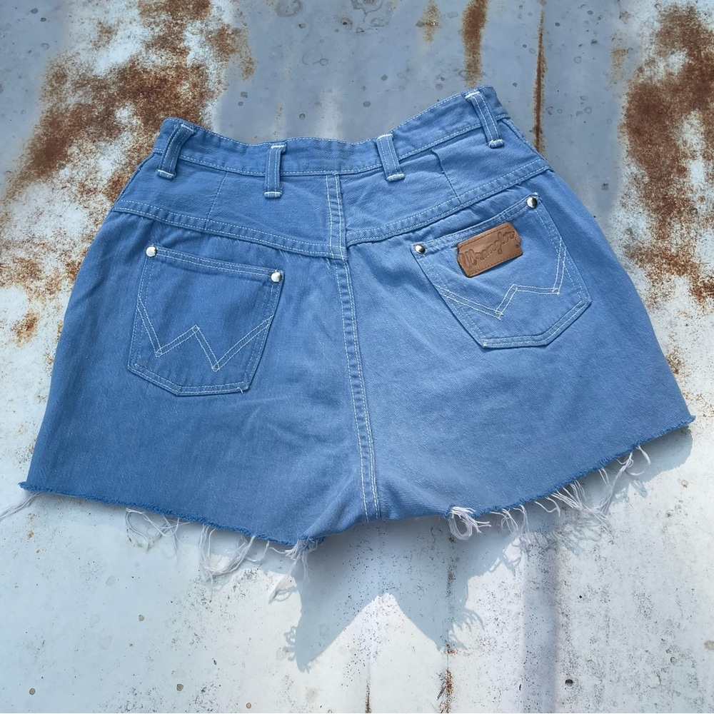Vintage 70s wrangler cut off baby blue shorts